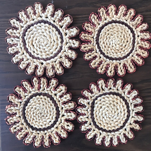 Straw COASTERS - Picture 1 of 4